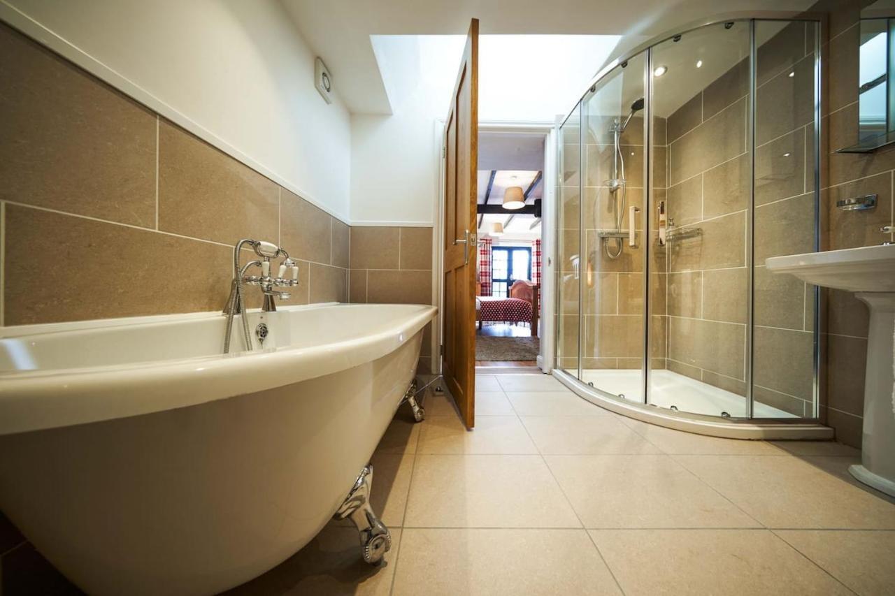 Thornhill Lodge, Historic 4 Bed, 4 Ensuite Stirling